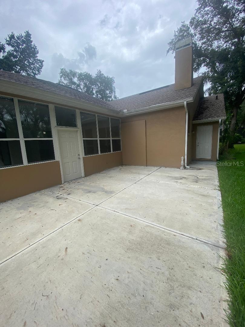 2243 EAGLE BLUFF DR, VALRICO, FL — photo 16