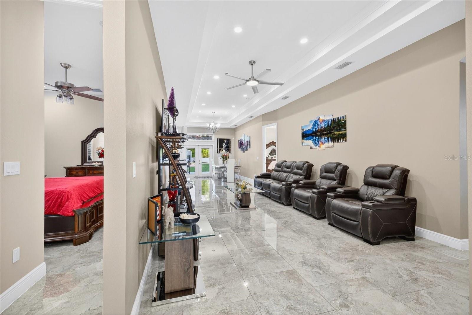 3914 SLIGH AVE, TAMPA, FL — photo 11