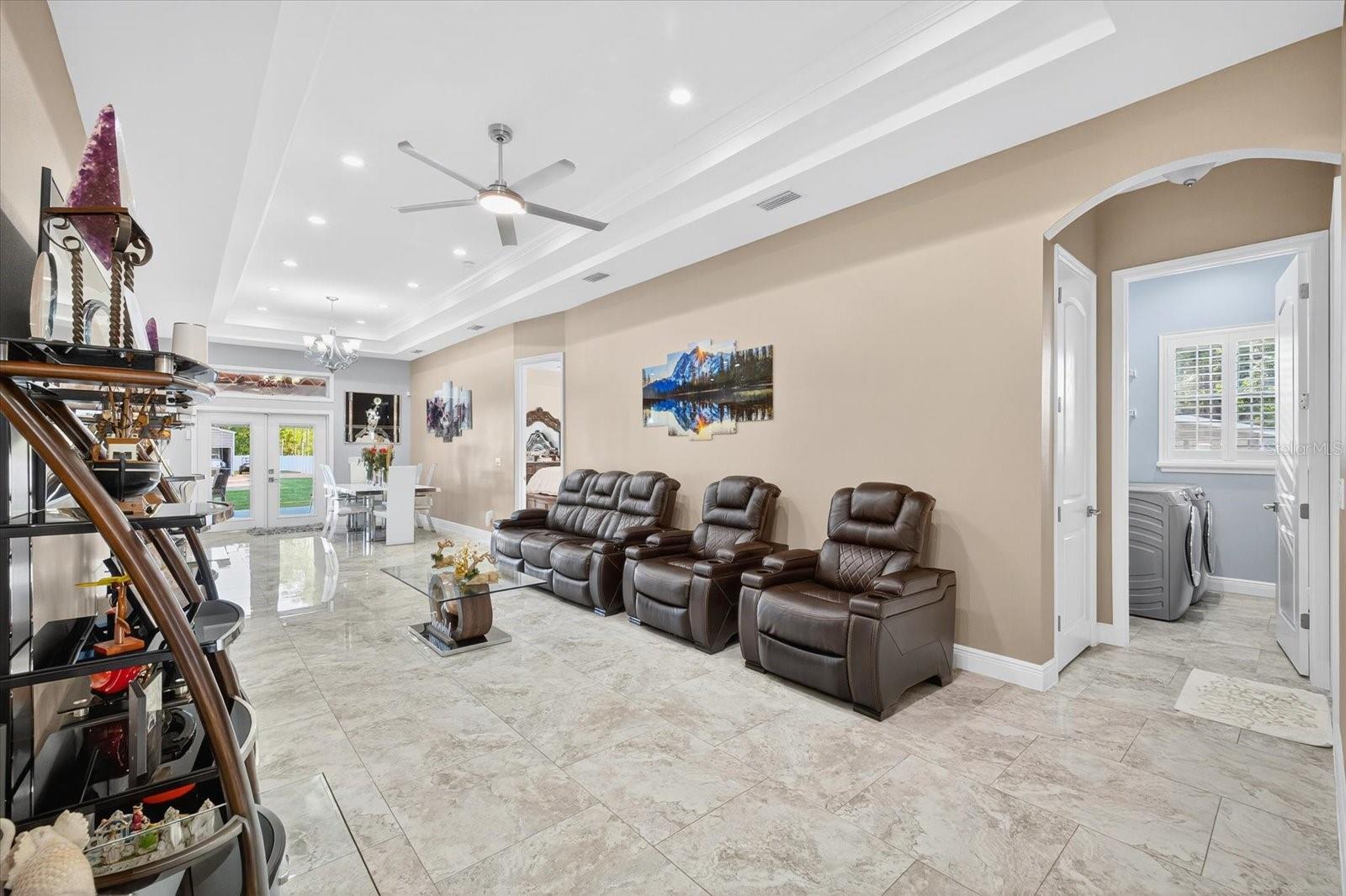 3914 SLIGH AVE, TAMPA, FL — photo 12