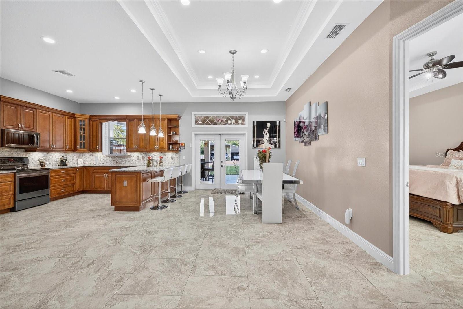 3914 SLIGH AVE, TAMPA, FL — photo 25