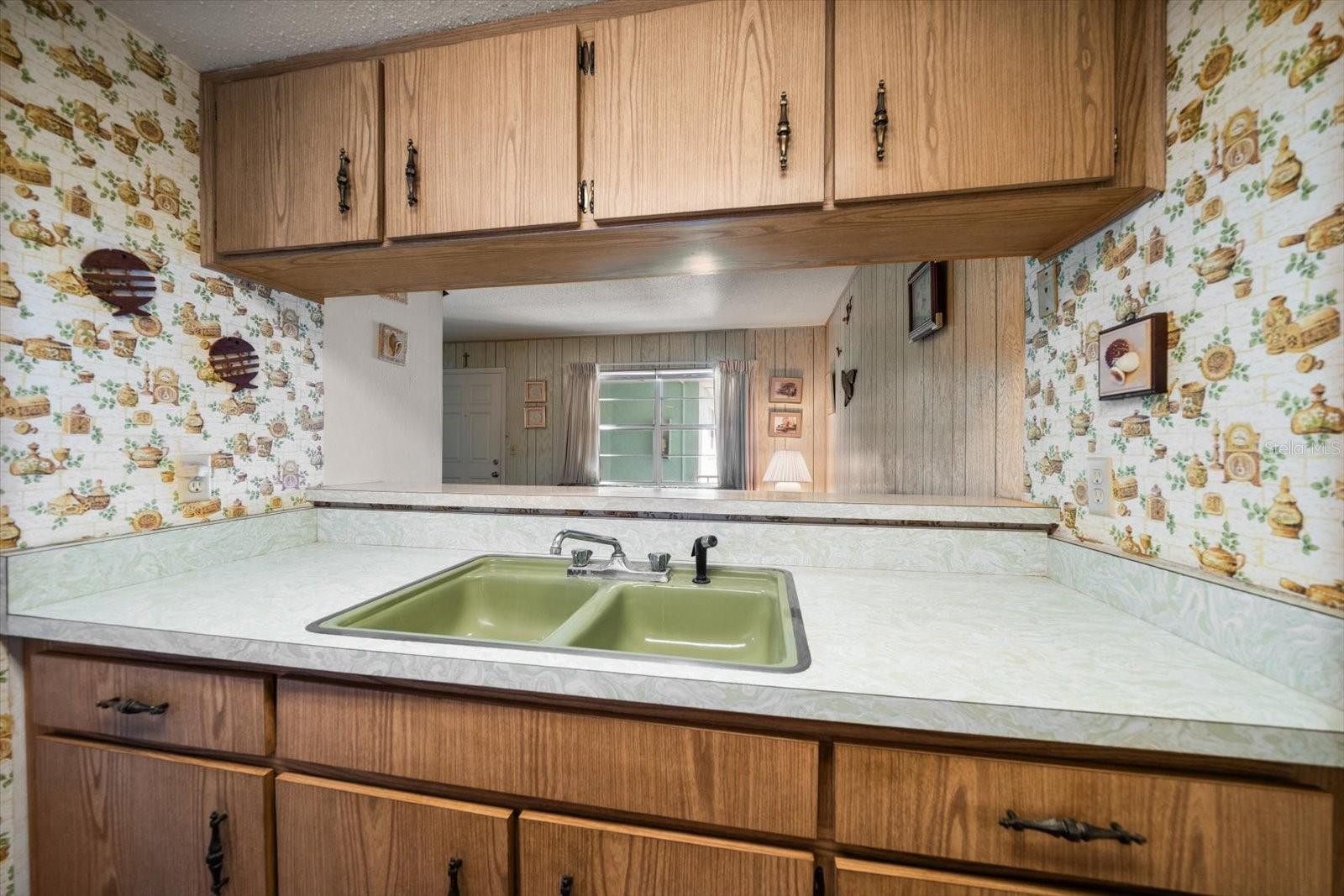 8200 BAYSHORE DR #9, TREASURE ISLAND, FL — photo 12