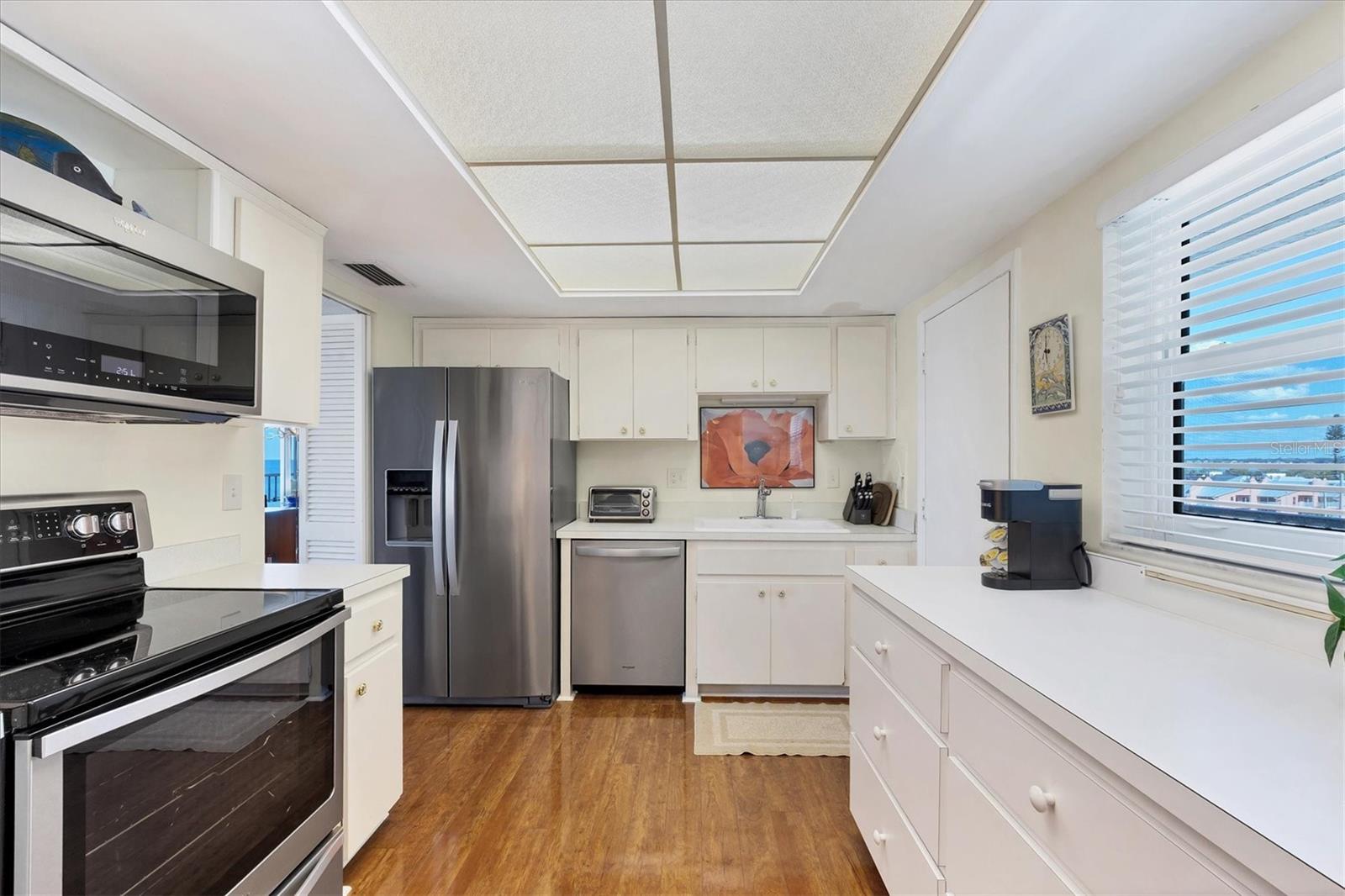 800 BENJAMIN FRANKLIN DR #607, SARASOTA, FL — photo 19