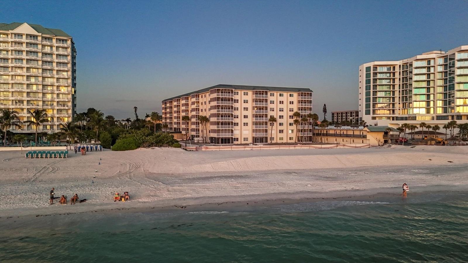 800 BENJAMIN FRANKLIN DR #607, SARASOTA, FL — photo 42