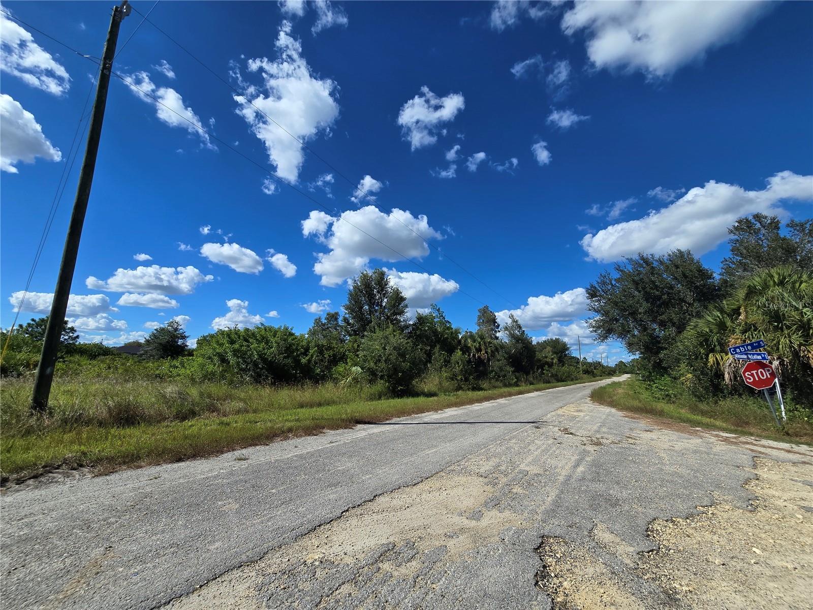 526 CABLE AVE S, LEHIGH ACRES, FL — photo 9