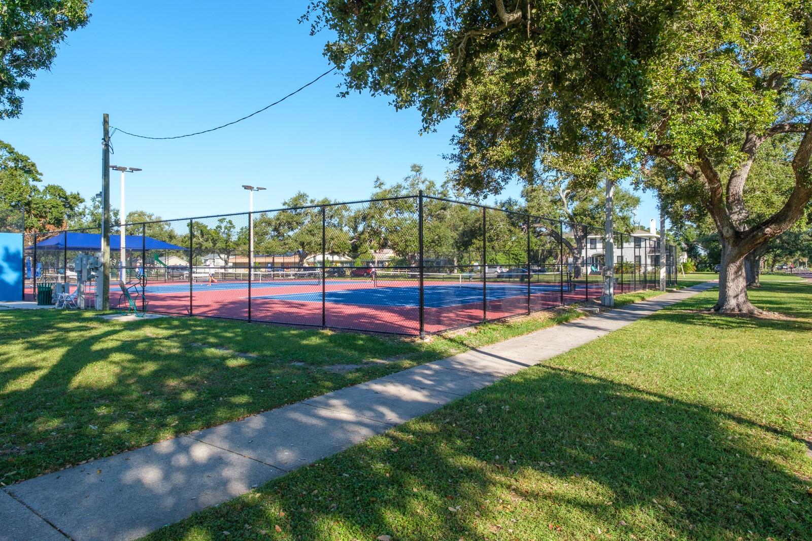 5302 28TH AVE S, GULFPORT, FL — photo 40