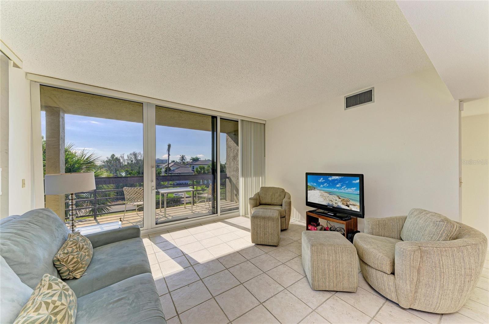 1065 GULF OF MEXICO DR #201, LONGBOAT KEY, FL — photo 16