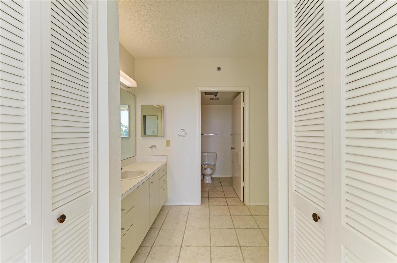 1065 GULF OF MEXICO DR #201, LONGBOAT KEY, FL — photo 25