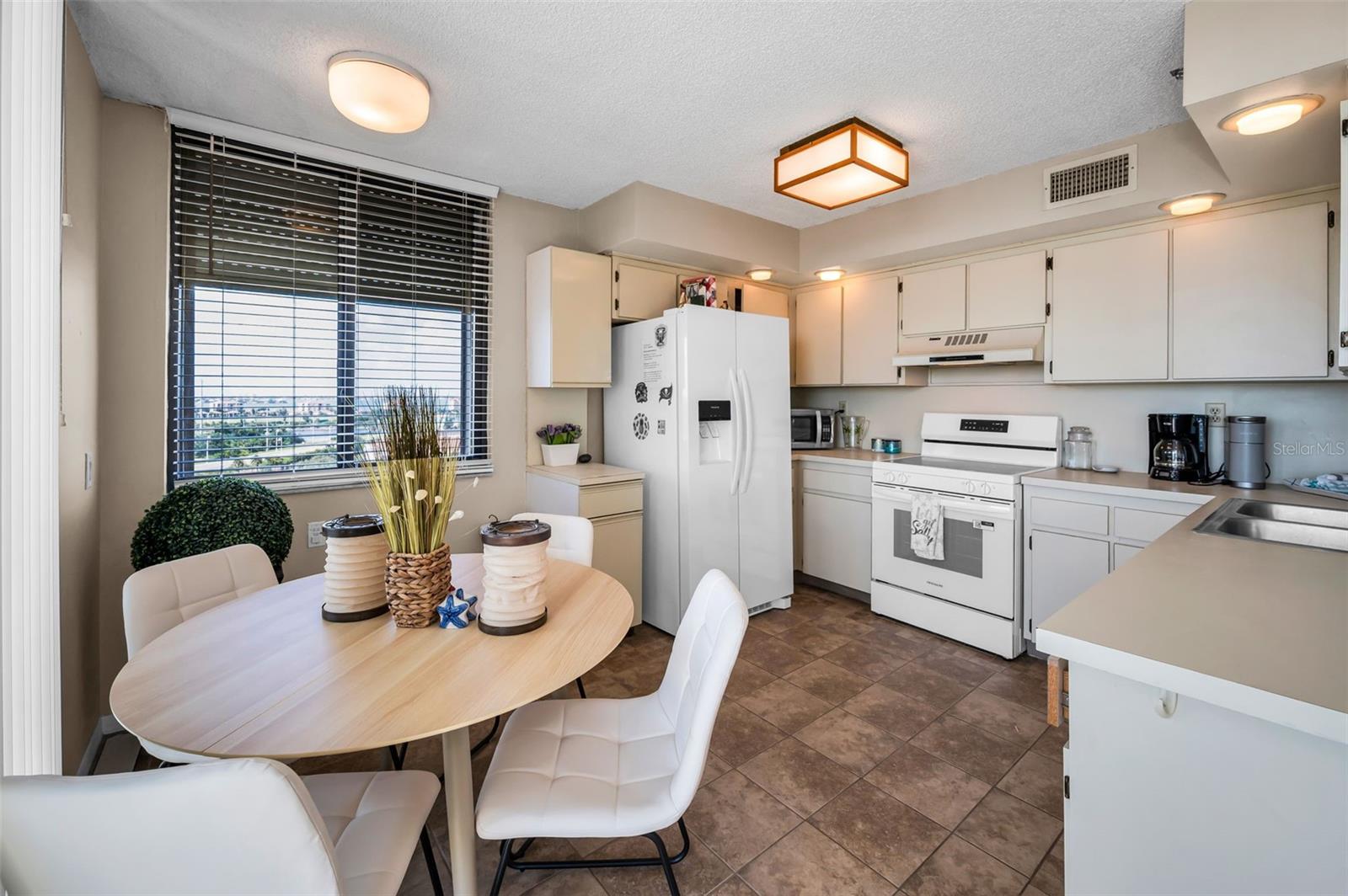 6322 PALMA DEL MAR BLVD S #1104, ST PETERSBURG, FL — photo 8