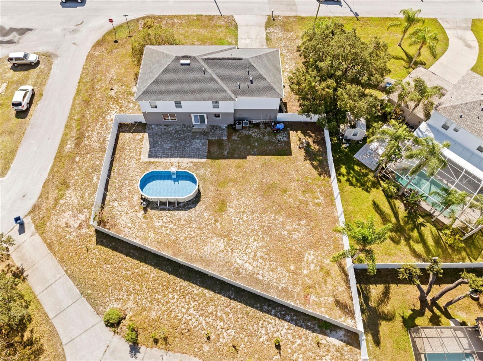 7319 LAGOON RD, SPRING HILL, FL — photo 2
