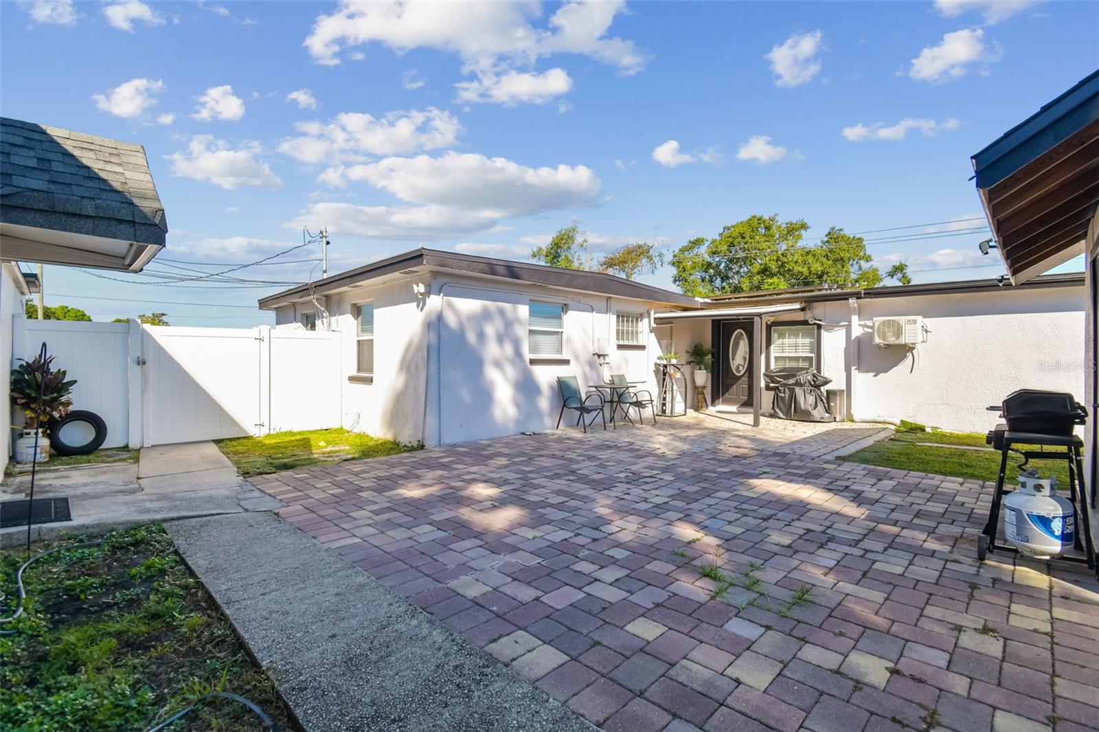 5825 N THATCHER AVE, TAMPA, FL — photo 38