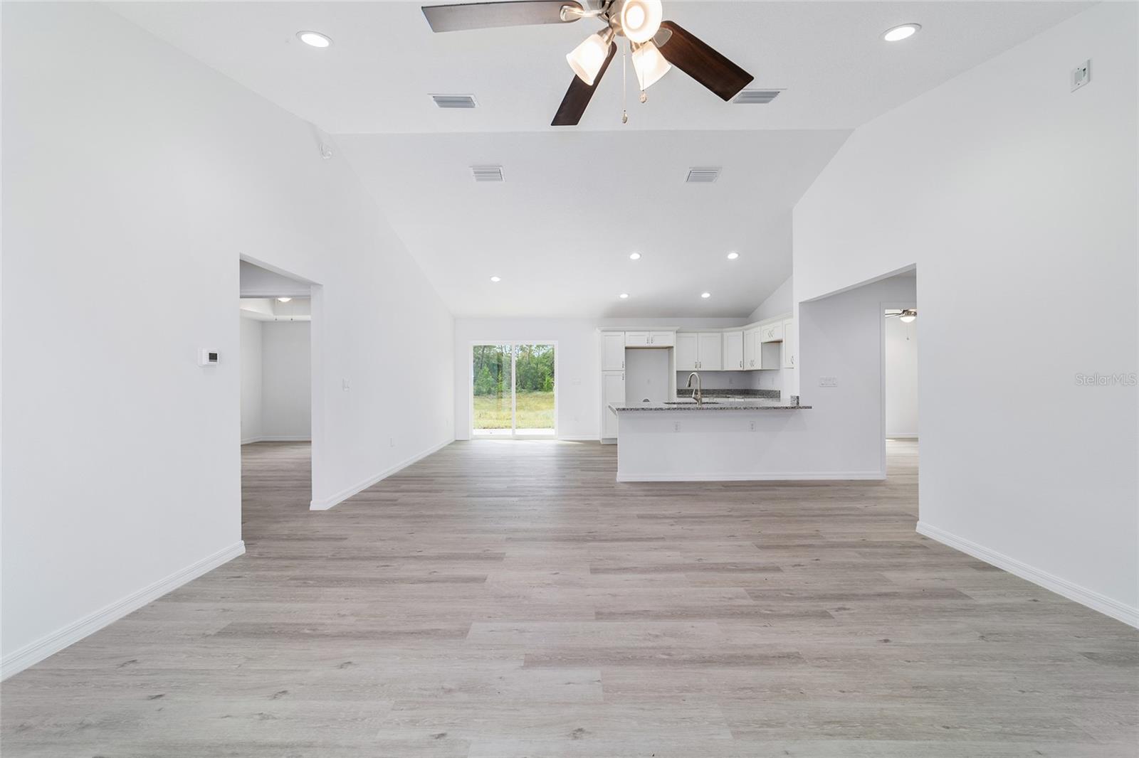 13103 NE 7TH LOOP, SILVER SPRINGS, FL — photo 13