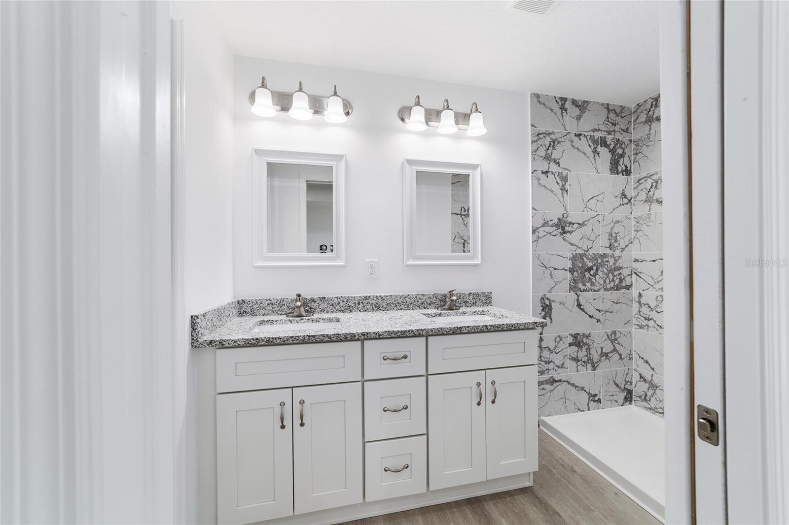 13103 NE 7TH LOOP, SILVER SPRINGS, FL — photo 34