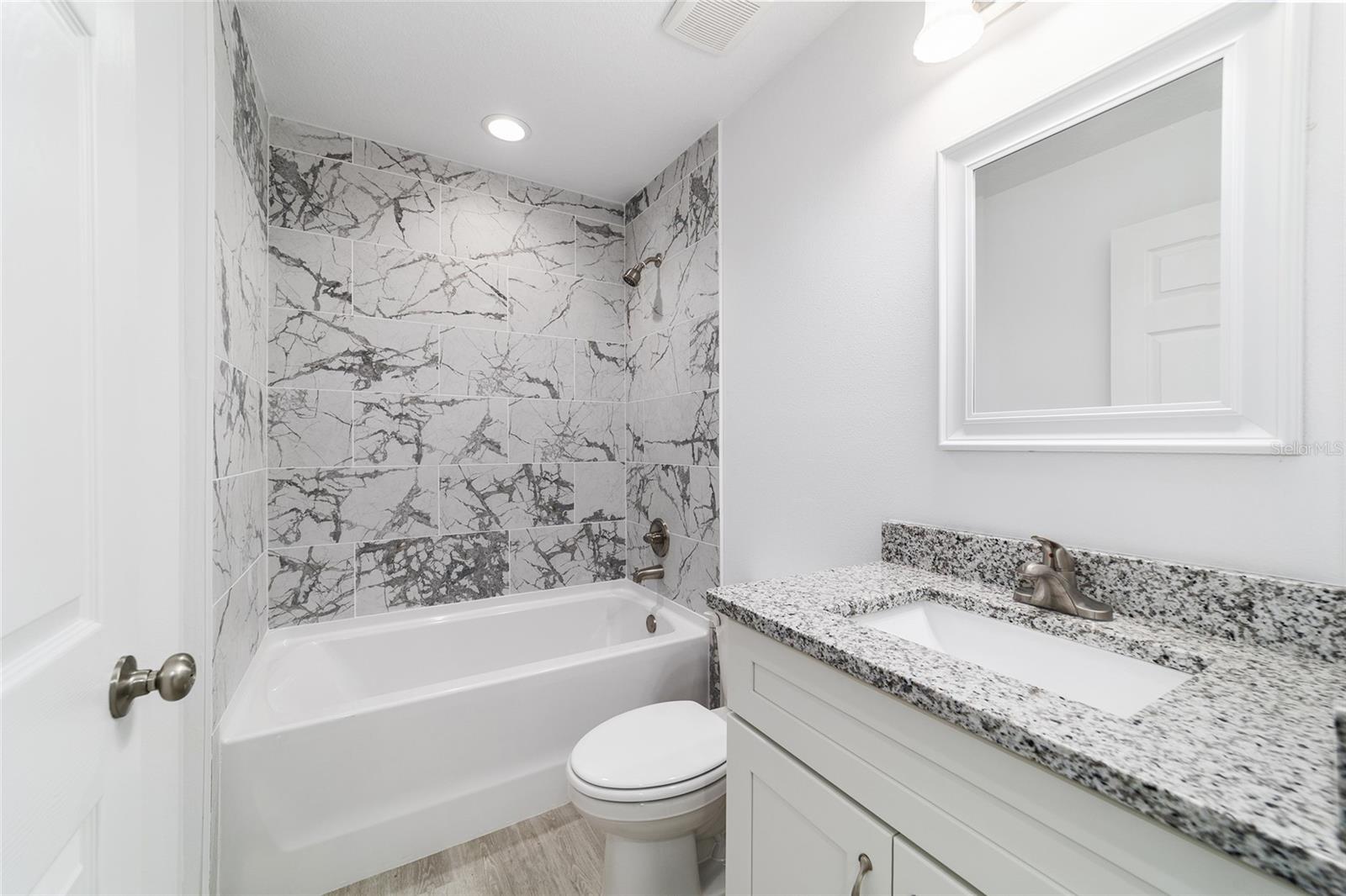 13103 NE 7TH LOOP, SILVER SPRINGS, FL — photo 40