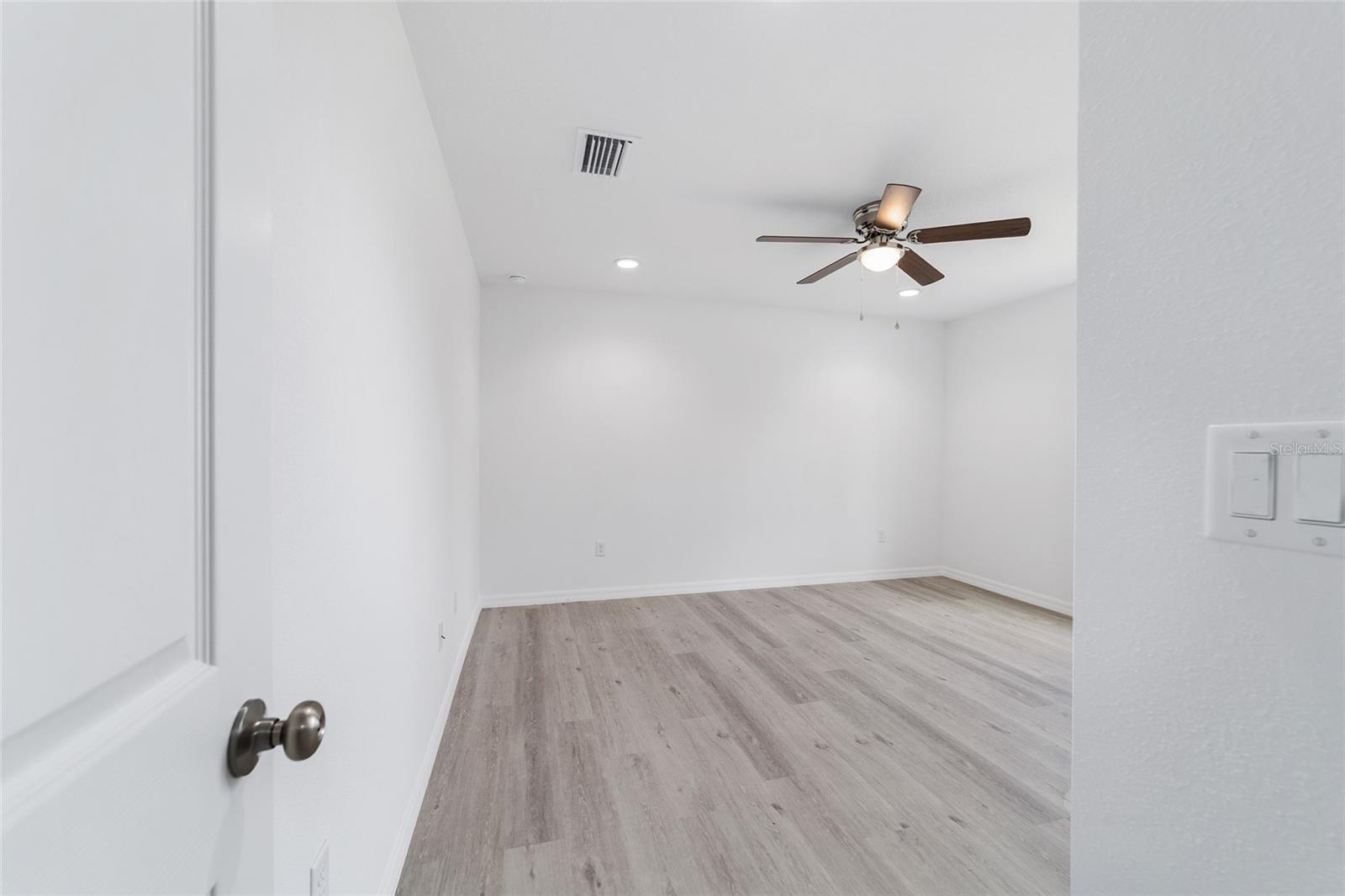 13103 NE 7TH LOOP, SILVER SPRINGS, FL — photo 45