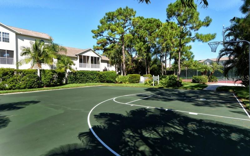 8369 WINGATE DR #2114, SARASOTA, FL — photo 51