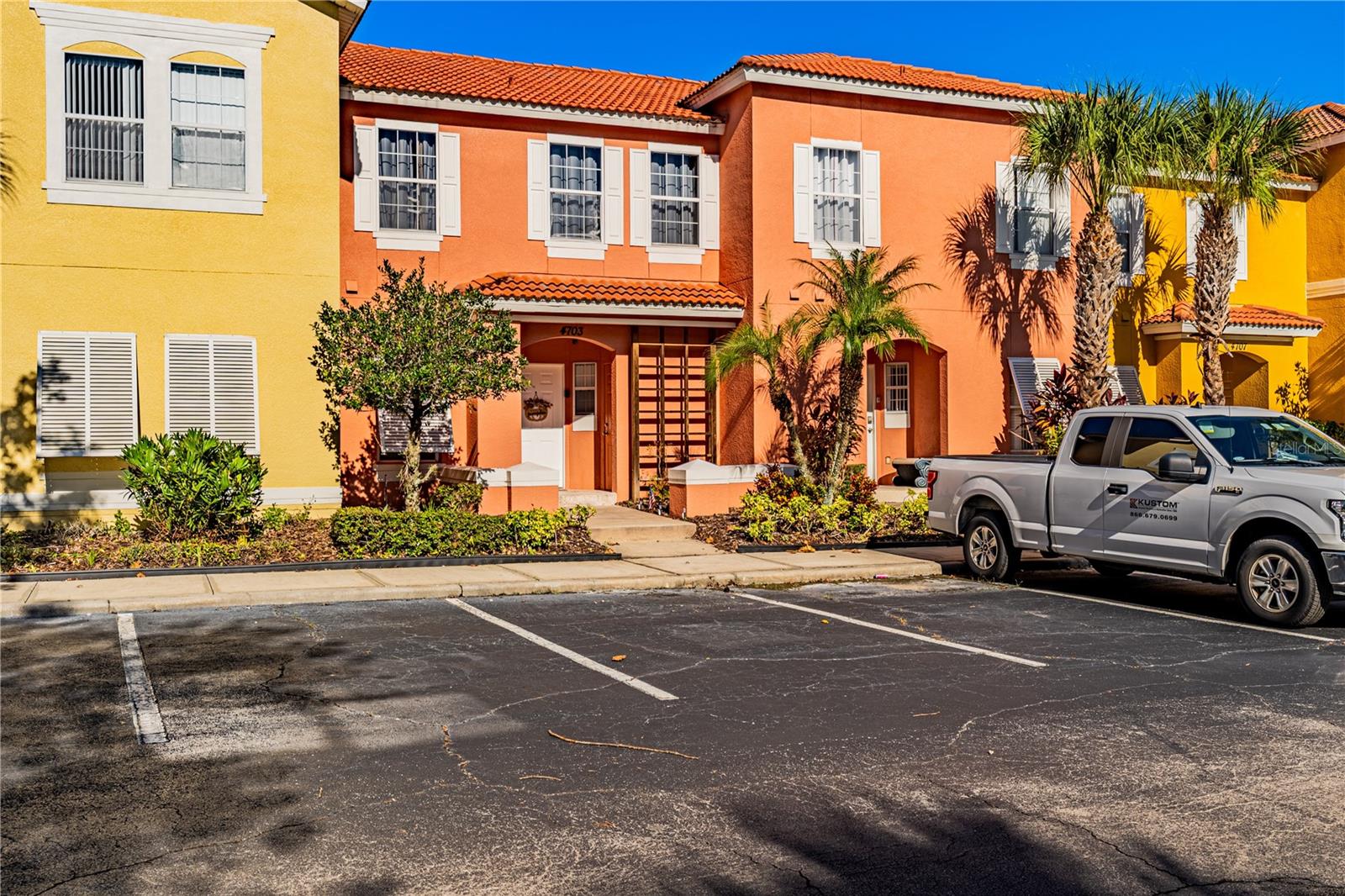 4703 VERO BEACH PL, KISSIMMEE, FL