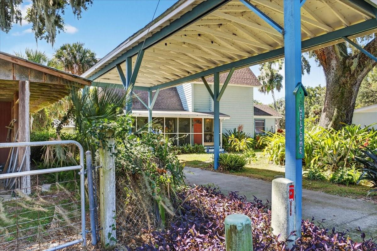 5268 VALENCIA ST, LAKE WALES, FL — photo 2