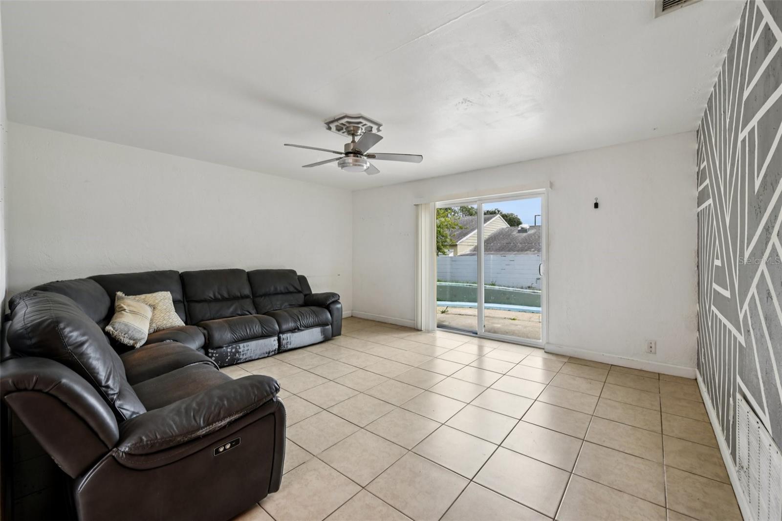 911 SHADY PARK TER, DAYTONA BEACH, FL — photo 4