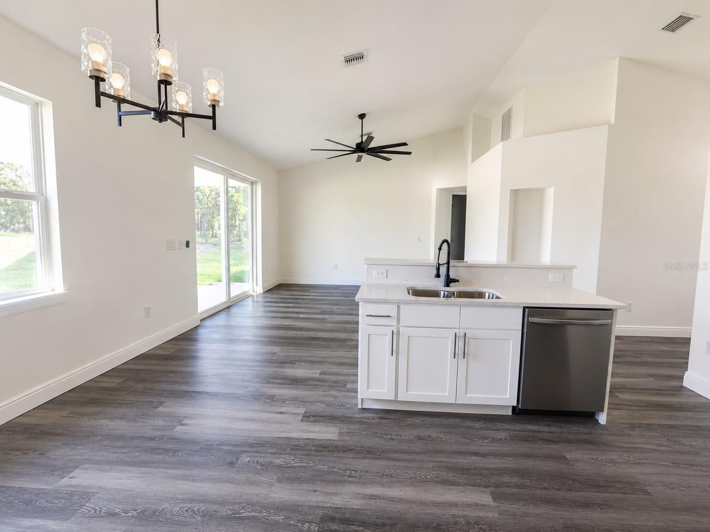 9483 SW 121ST TER, DUNNELLON, FL — photo 4