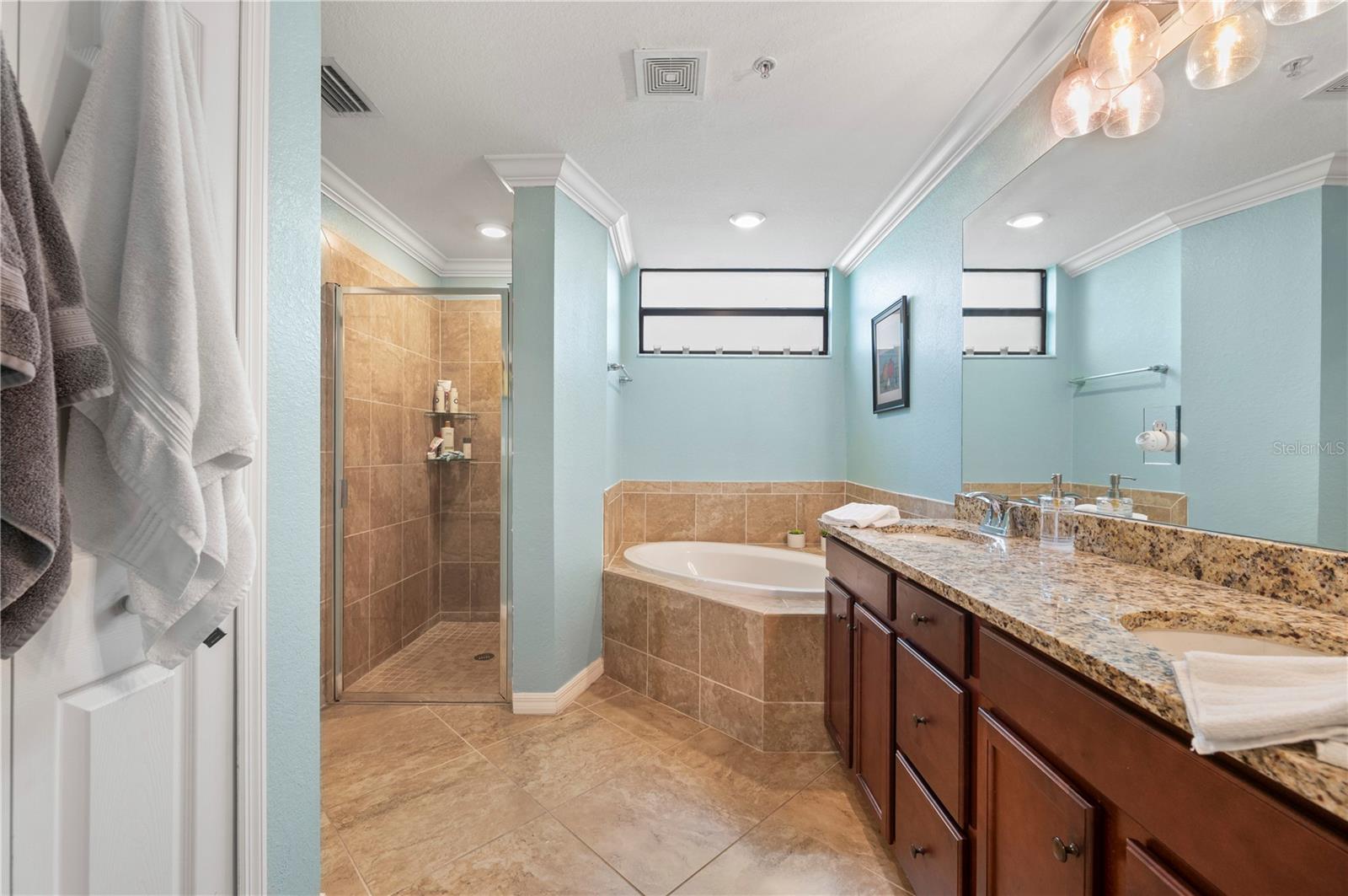 5517 PALMER CIR #106, BRADENTON, FL — photo 28