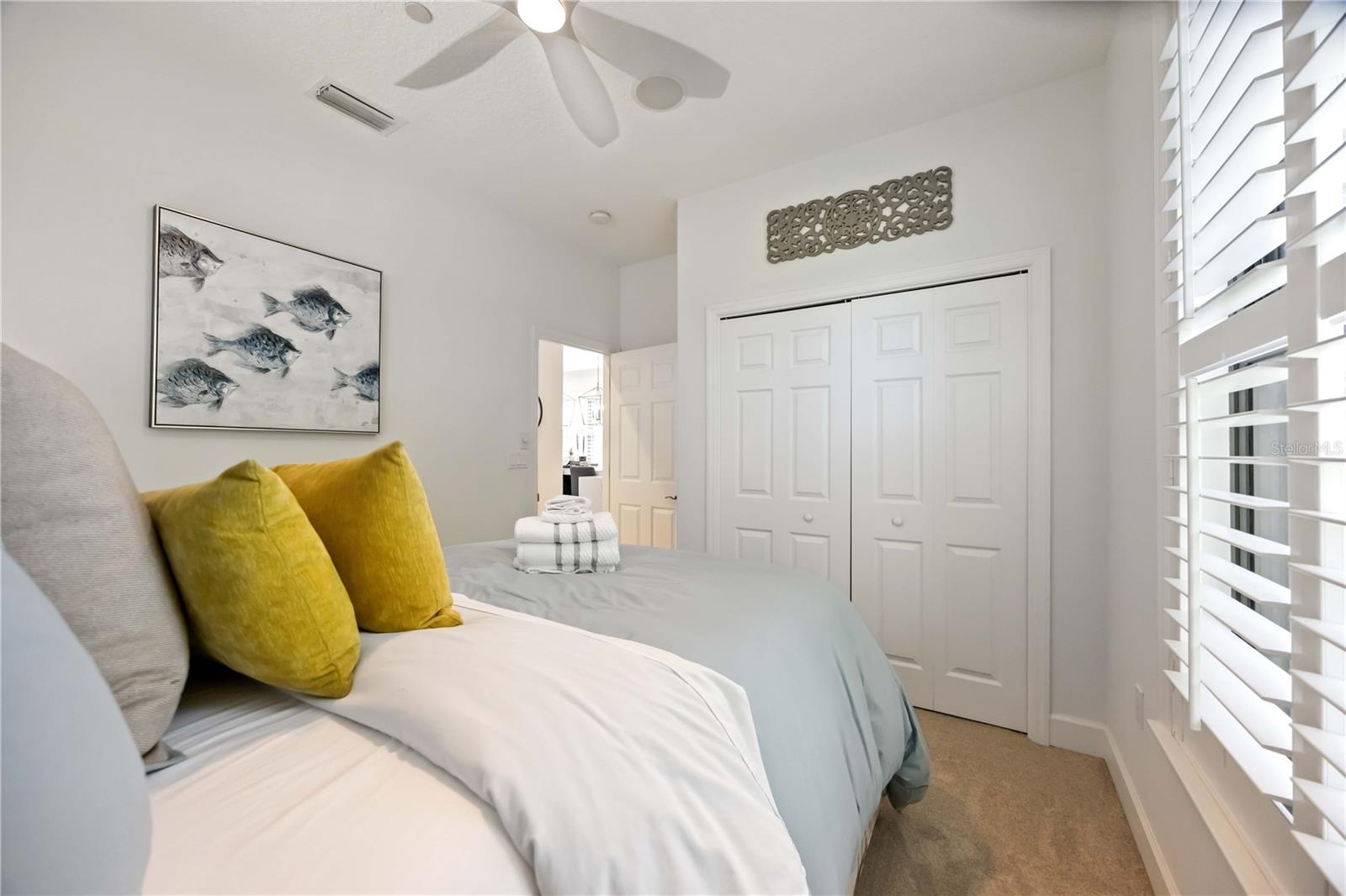 6322 LAGUNA DR #1, LONGBOAT KEY, FL — photo 27