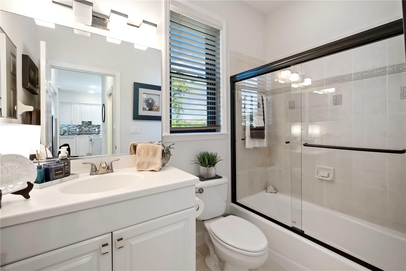 6322 LAGUNA DR #1, LONGBOAT KEY, FL — photo 28