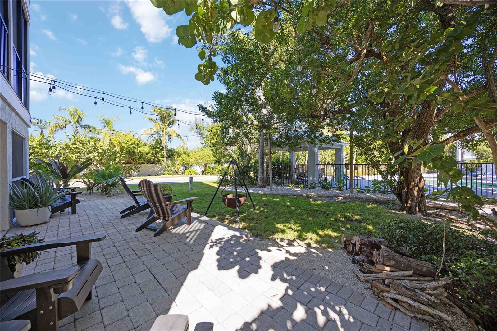 6322 LAGUNA DR #1, LONGBOAT KEY, FL — photo 49