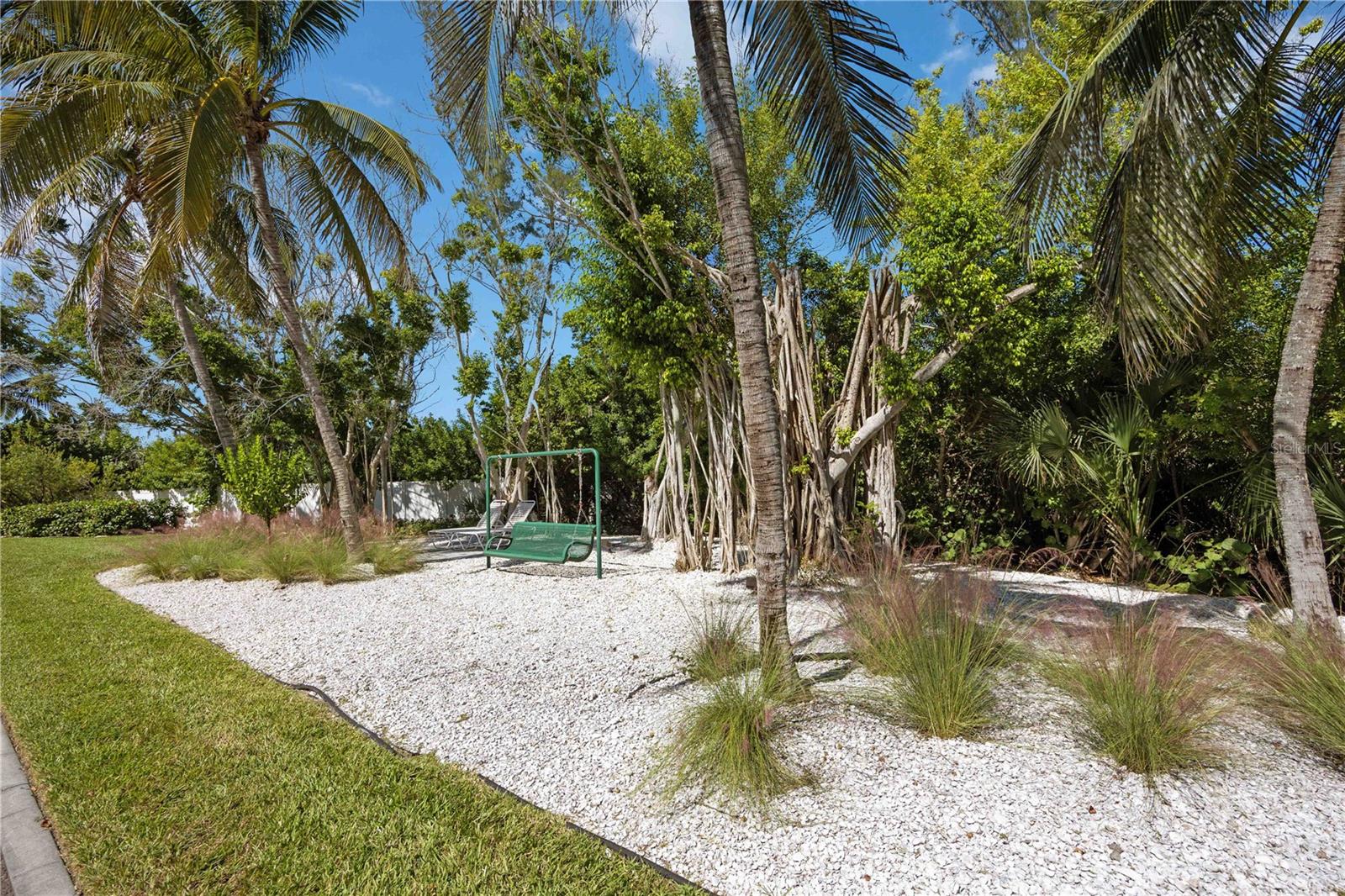 6322 LAGUNA DR #1, LONGBOAT KEY, FL — photo 51