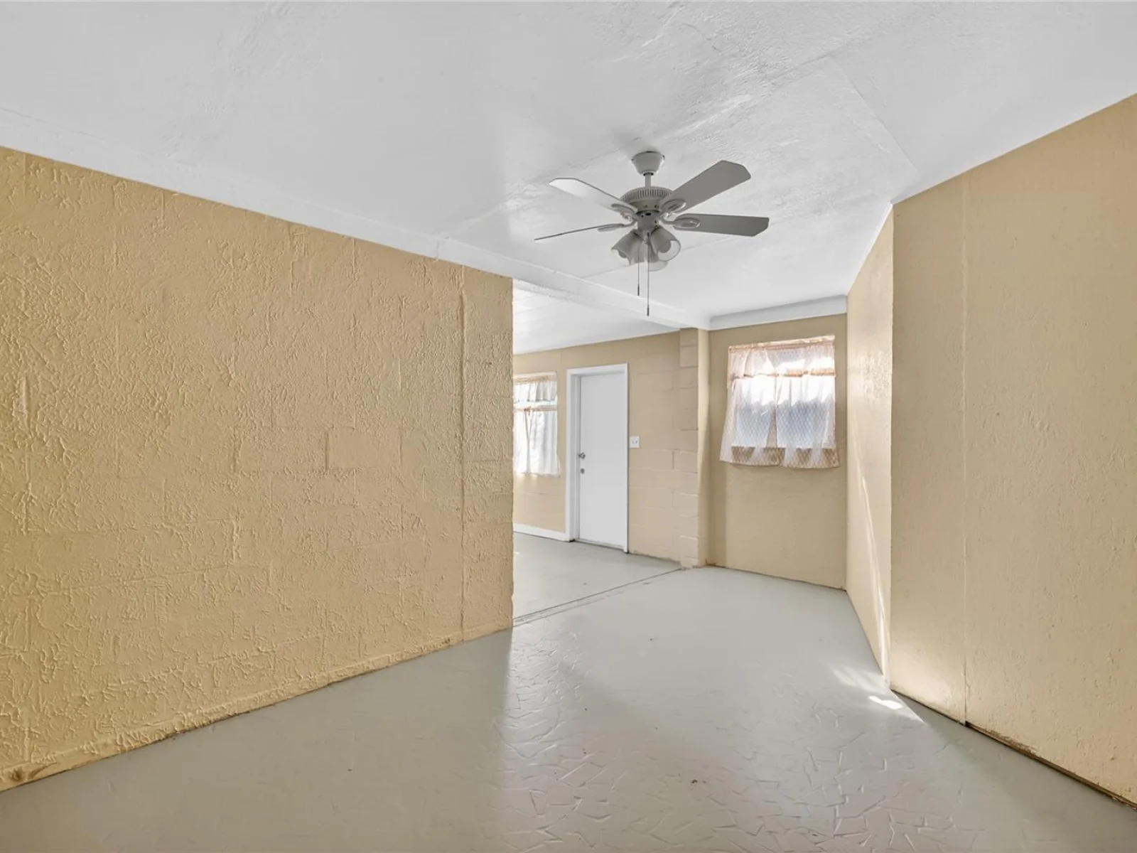 2419 W MAIN ST, LEESBURG, FL — photo 33