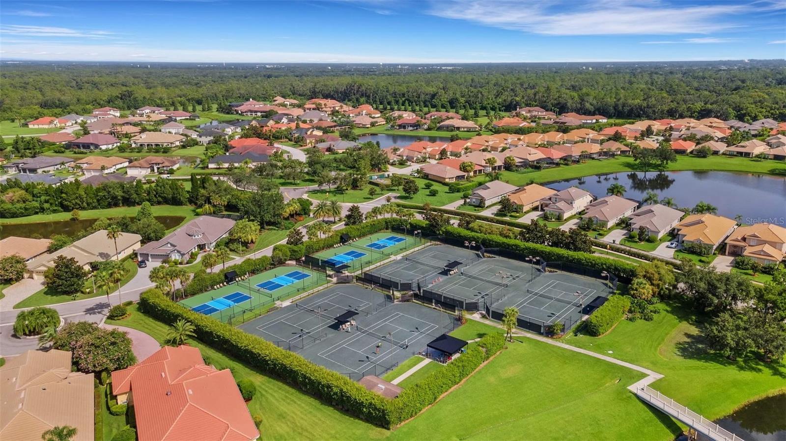 516 GRASSLANDS VILLAGE CIR, LAKELAND, FL — photo 66