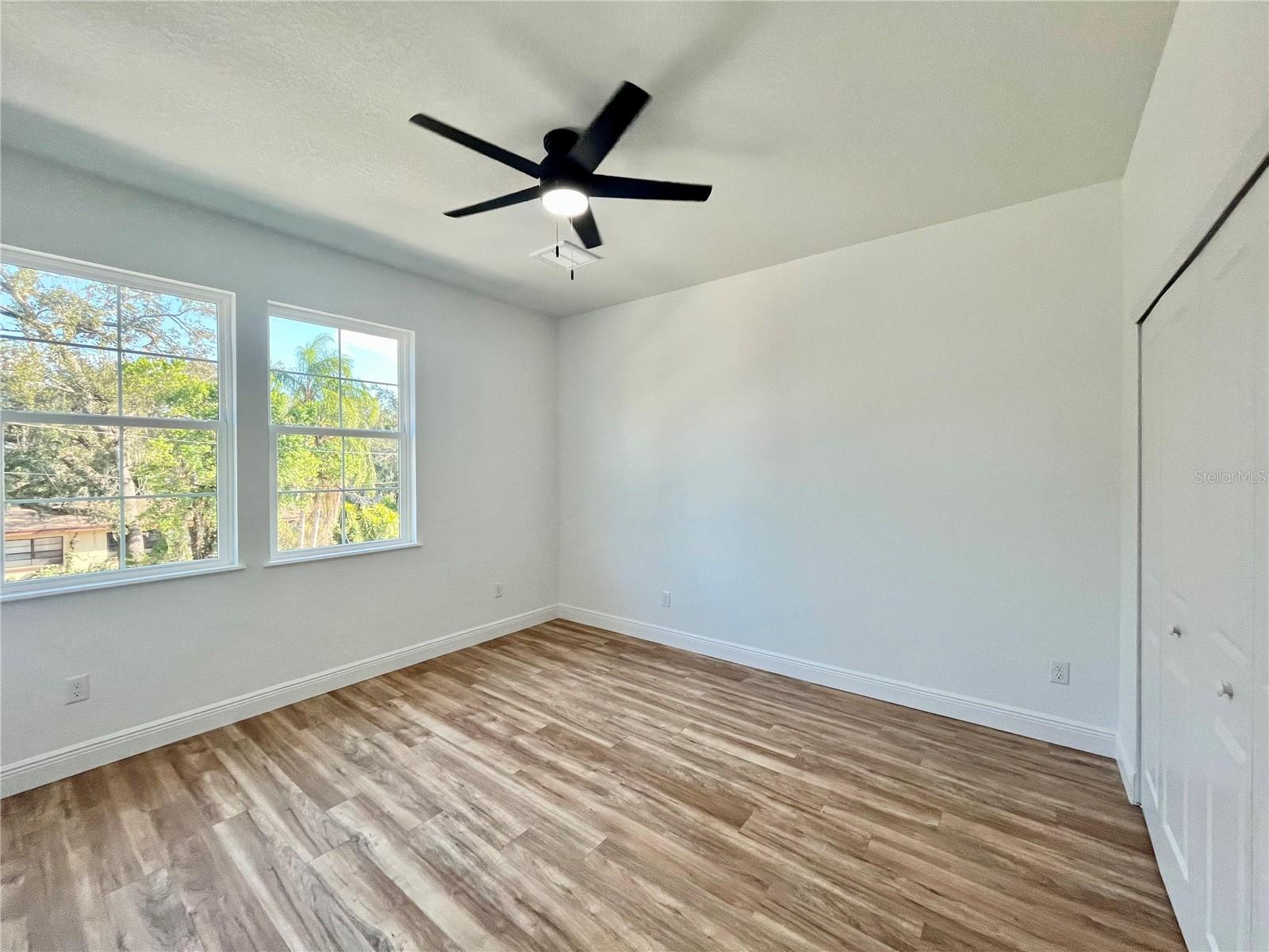 8112 N GREENWOOD AVE, TAMPA, FL — photo 10