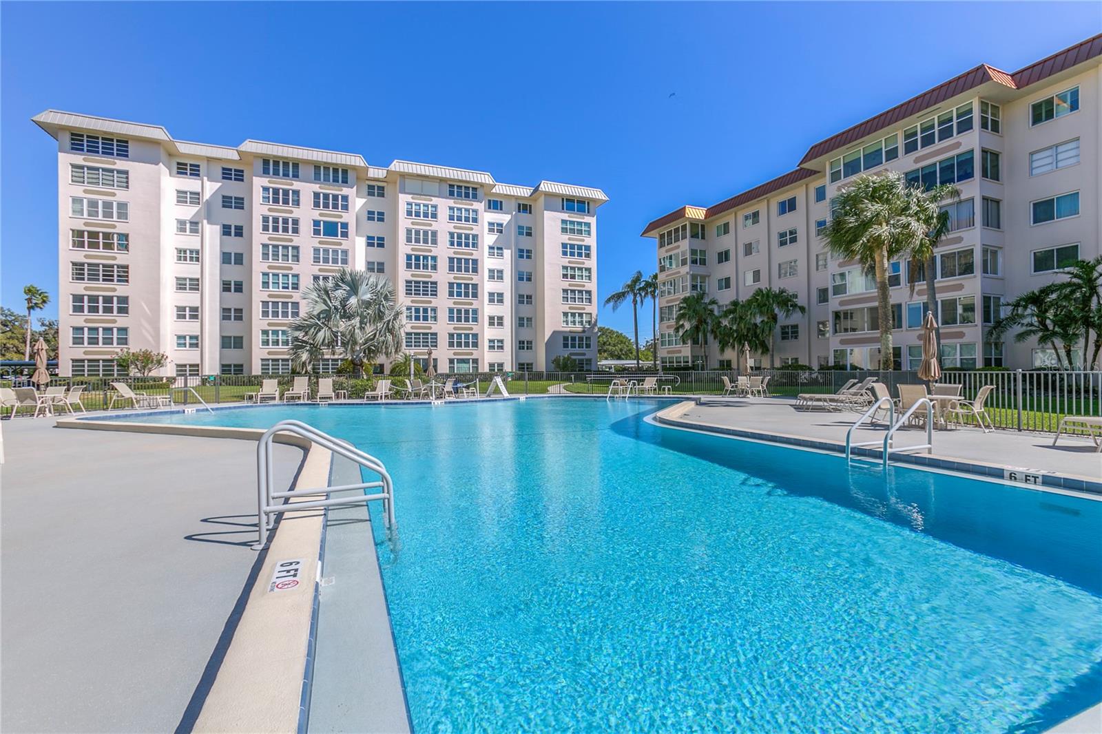 632 EDGEWATER DR #537, DUNEDIN, FL — photo 2