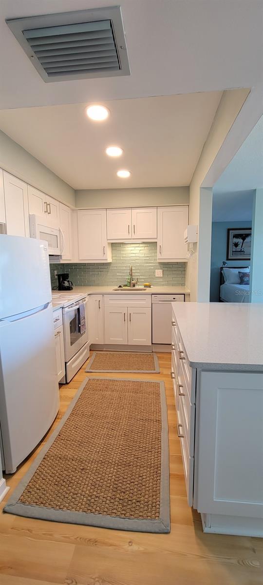 632 EDGEWATER DR #537, DUNEDIN, FL — photo 17