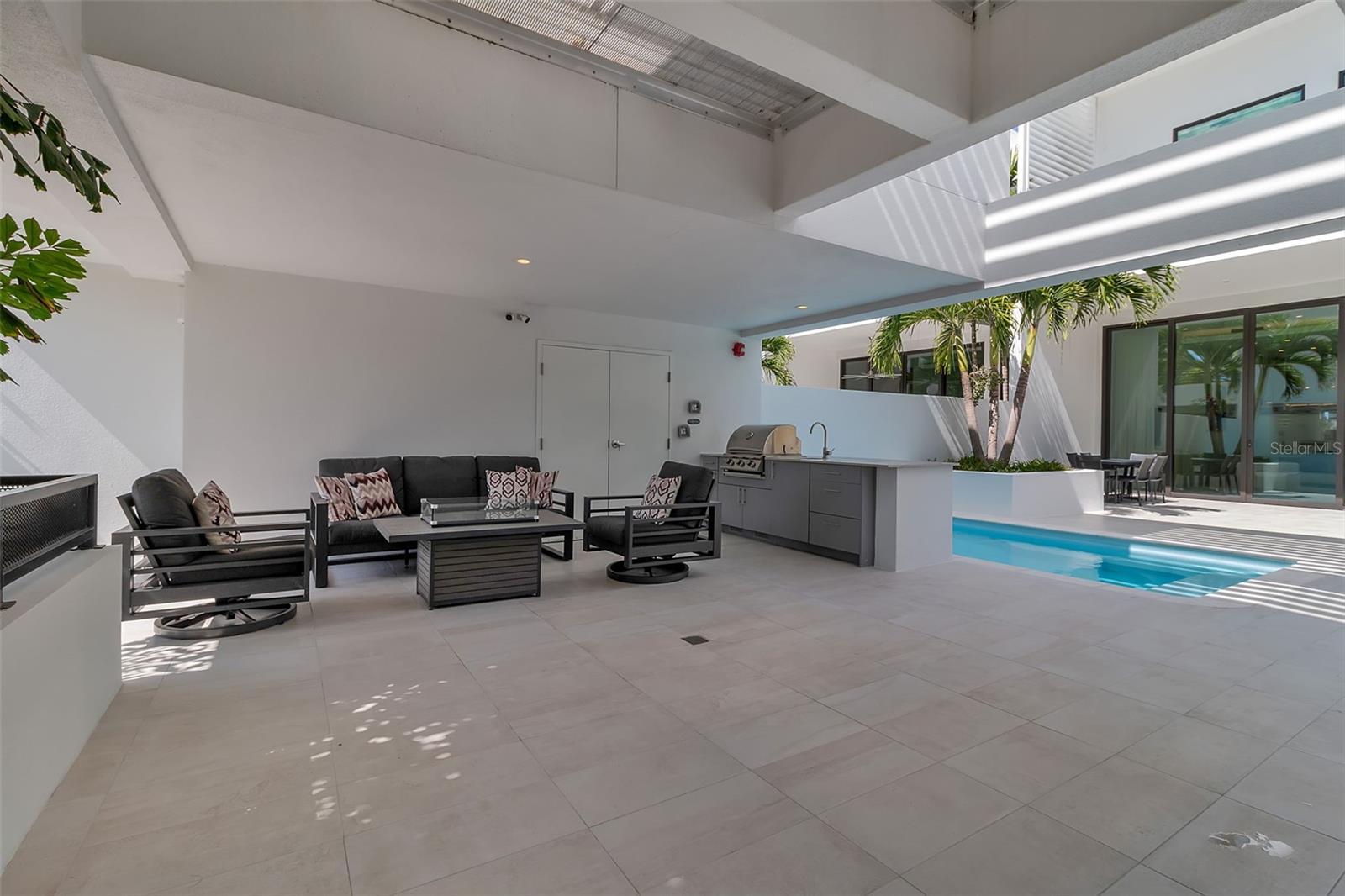1542 4TH ST #210, SARASOTA, FL — photo 33