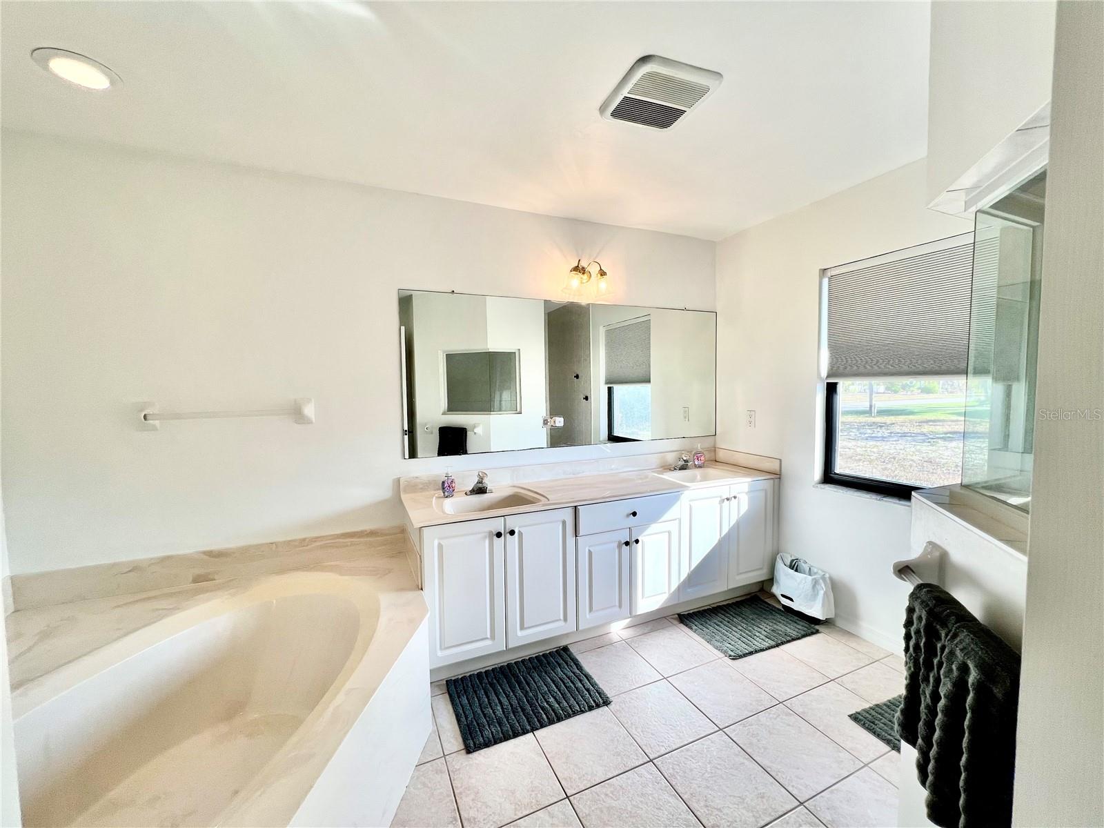 426 NW 37TH PL, CAPE CORAL, FL — photo 26