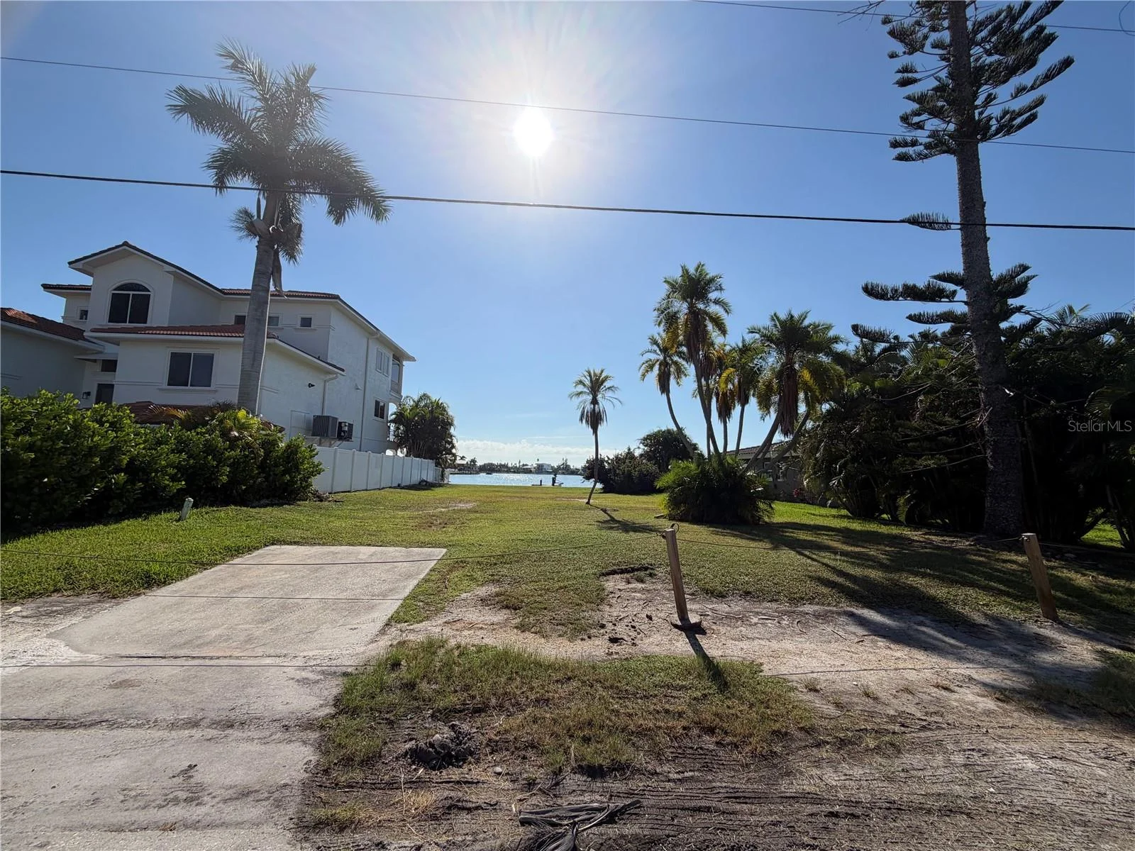 16325 REDINGTON DR, REDINGTON BEACH, FL — photo 2
