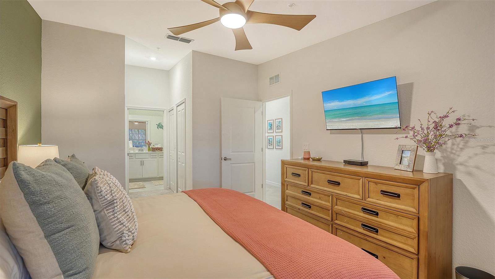 17500 OPAL SAND DR #205, VENICE, FL — photo 31