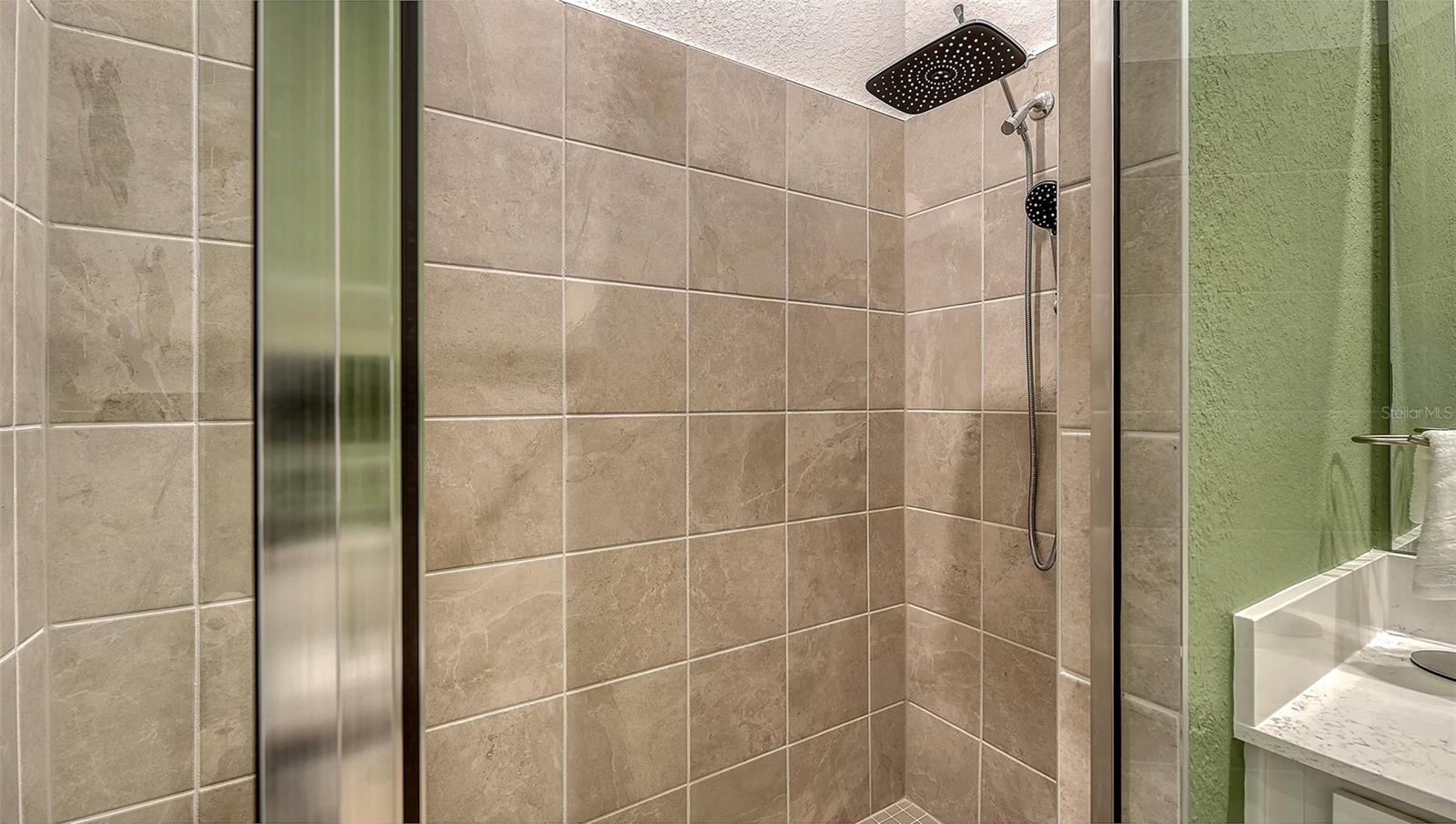 17500 OPAL SAND DR #205, VENICE, FL — photo 36