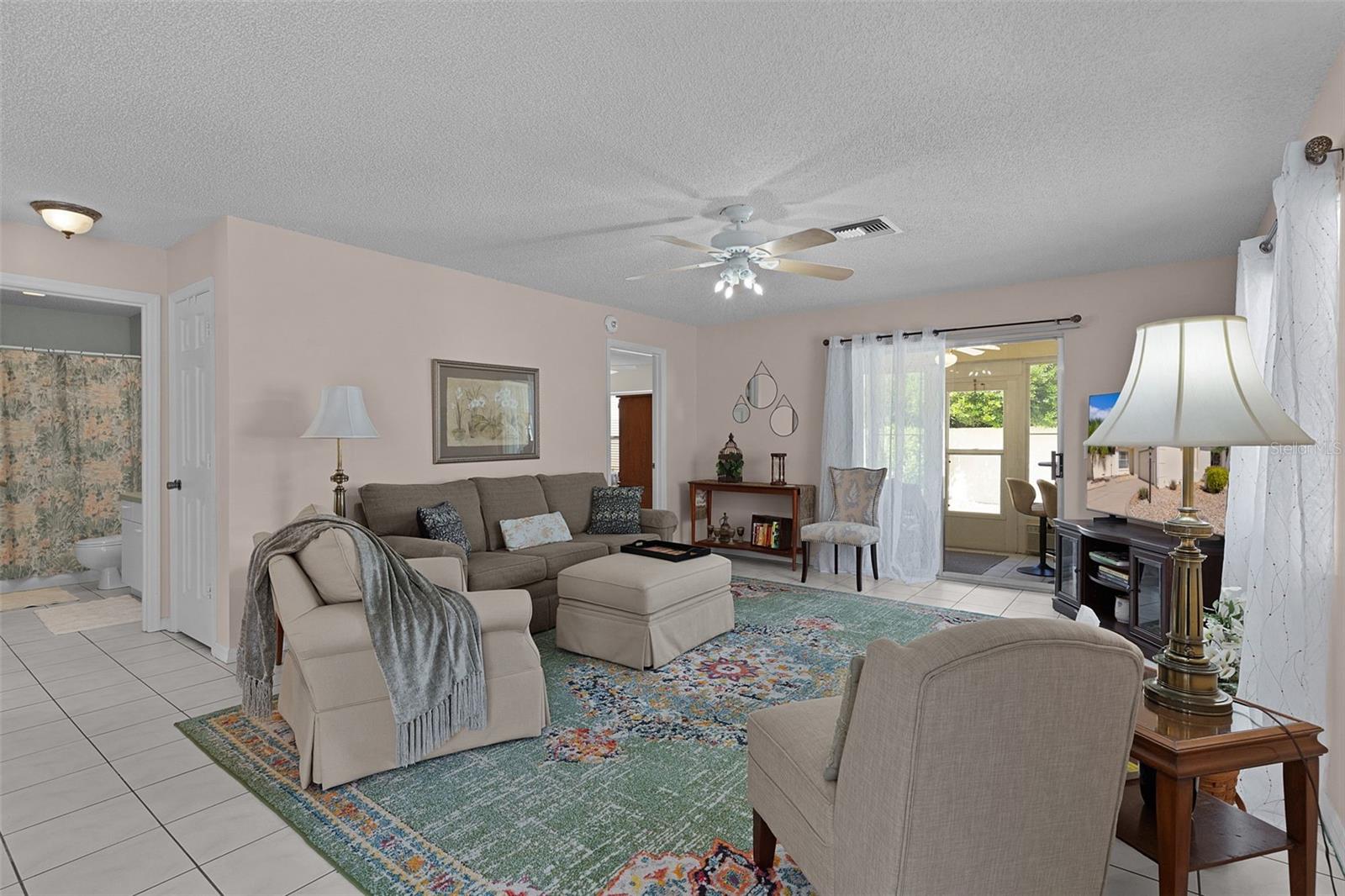 1330 LA JOLLA CIR, THE VILLAGES, FL — photo 6