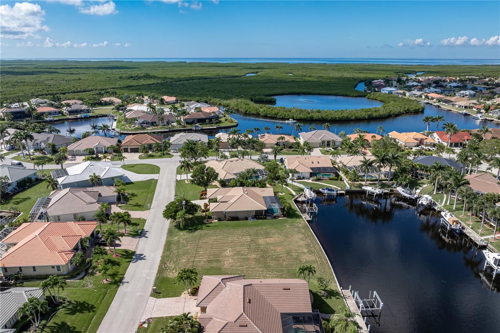 452 VALLETTA CT, PUNTA GORDA, FL — photo 9