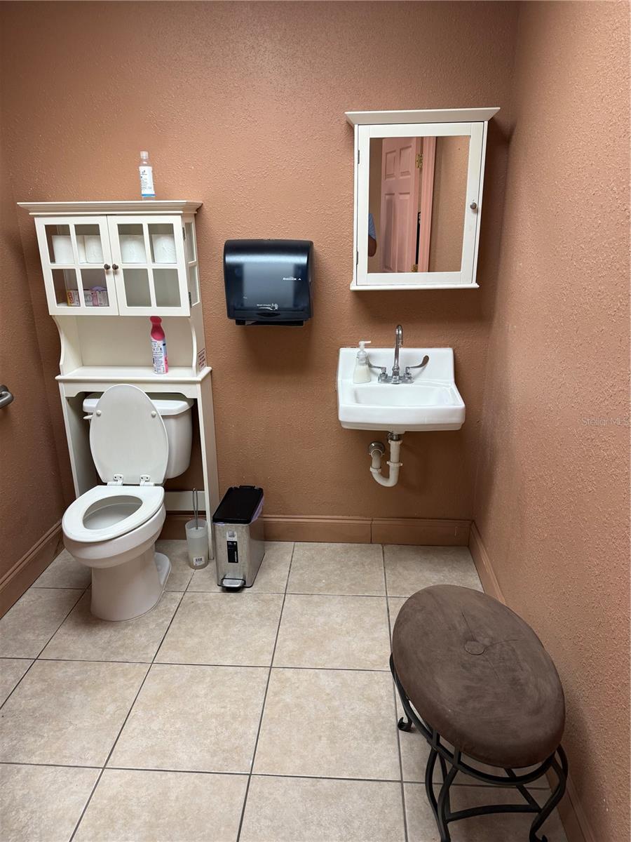 500 W GRANADA BLVD #3, ORMOND BEACH, FL — photo 11