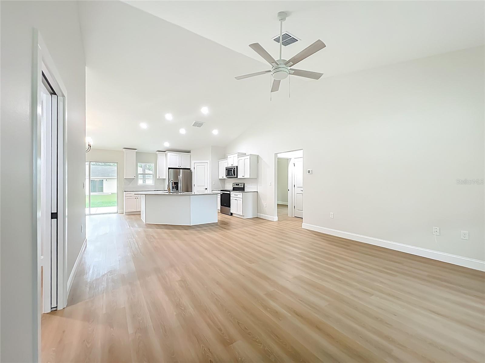 6526 N EARLSHIRE TER, CITRUS SPRINGS, FL — photo 13