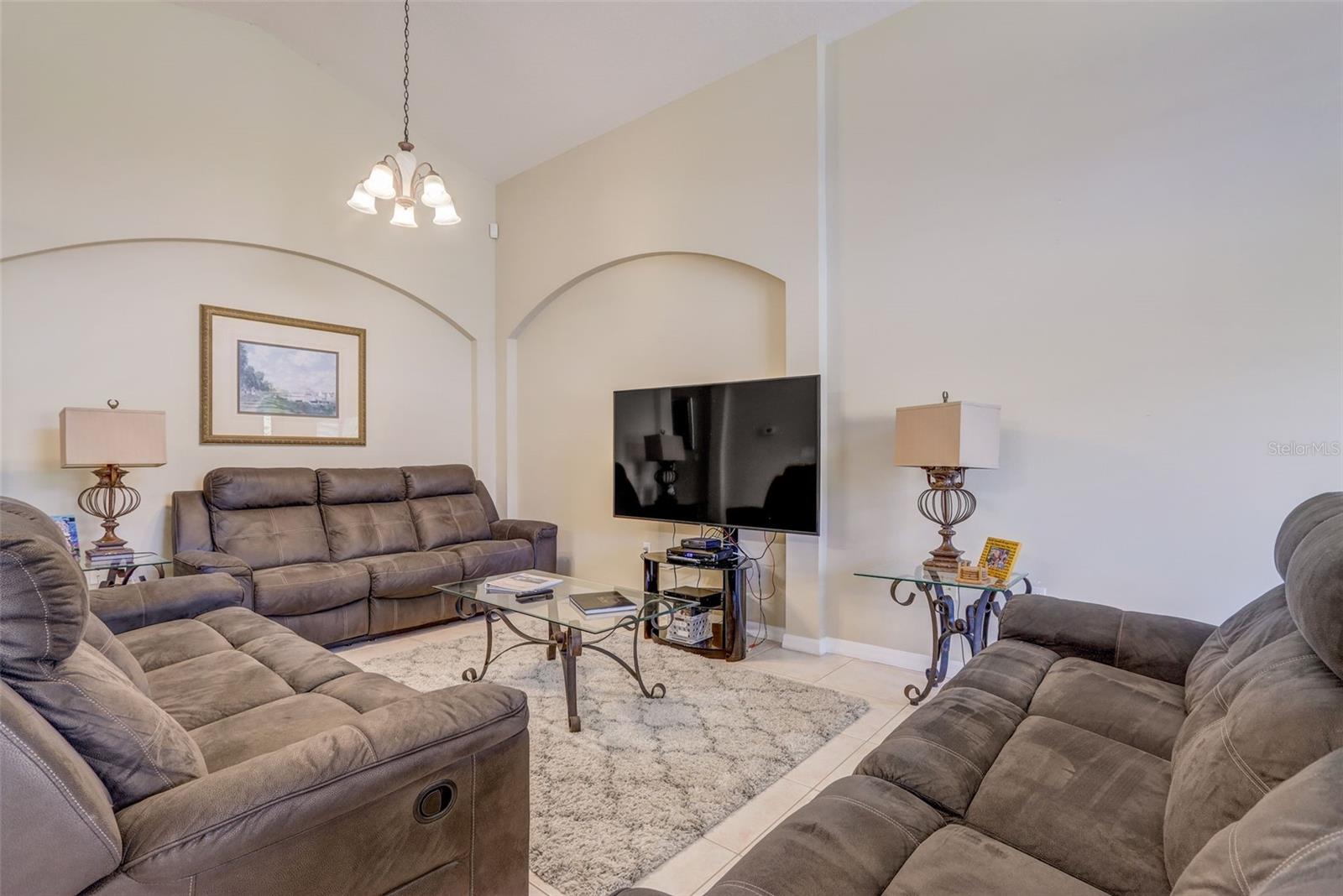 523 BALMORAL DR, DAVENPORT, FL — photo 5