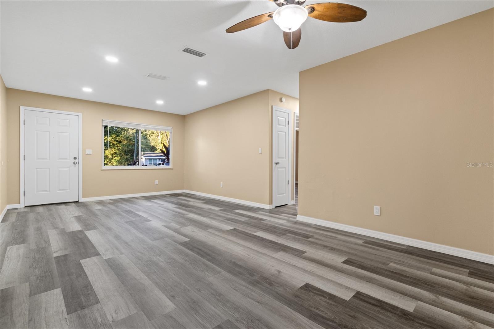 609 HOLLEY ST, BROOKSVILLE, FL — photo 5