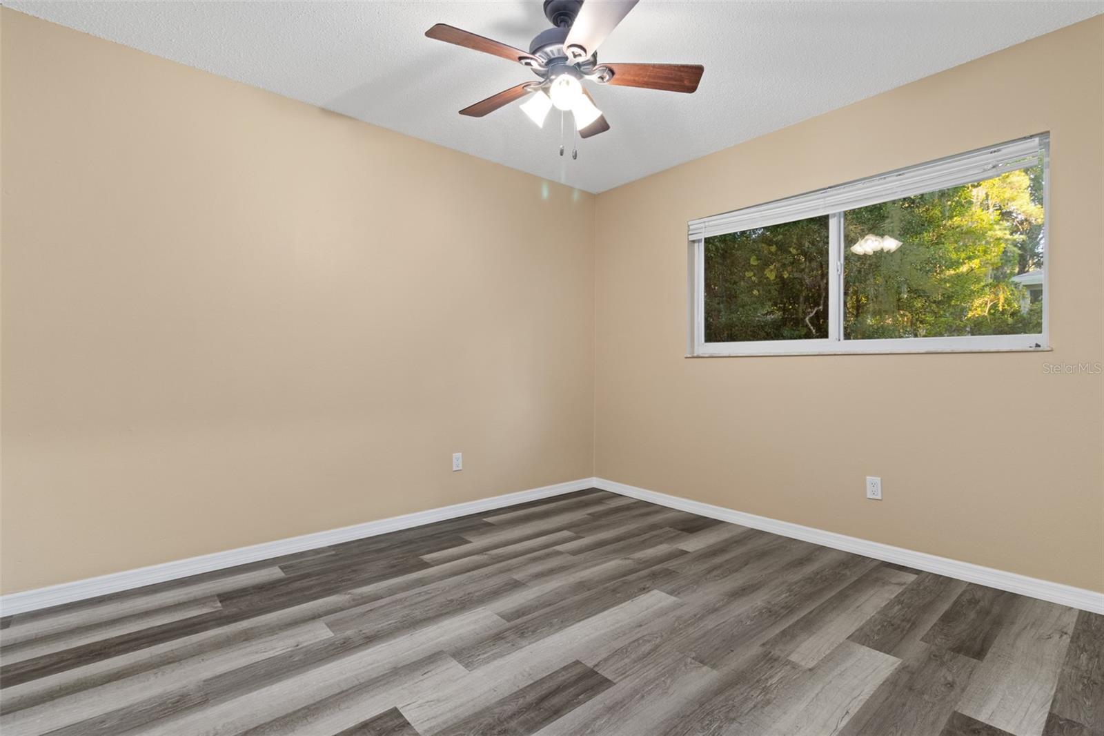 609 HOLLEY ST, BROOKSVILLE, FL — photo 8
