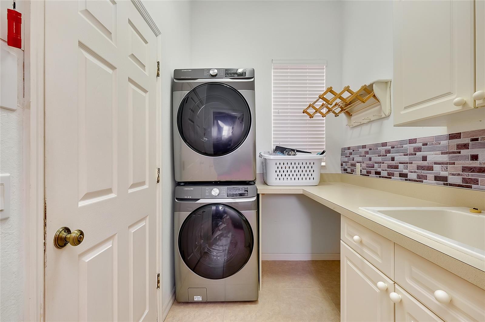 3975 SQUARE EAST LN #9, SARASOTA, FL — photo 22