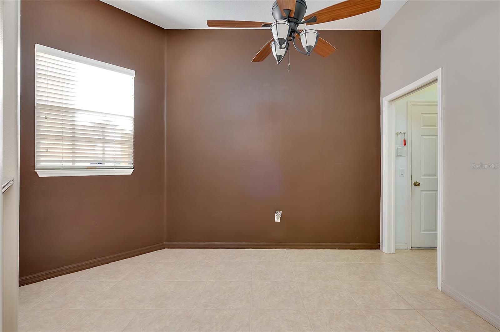 3975 SQUARE EAST LN #9, SARASOTA, FL — photo 15