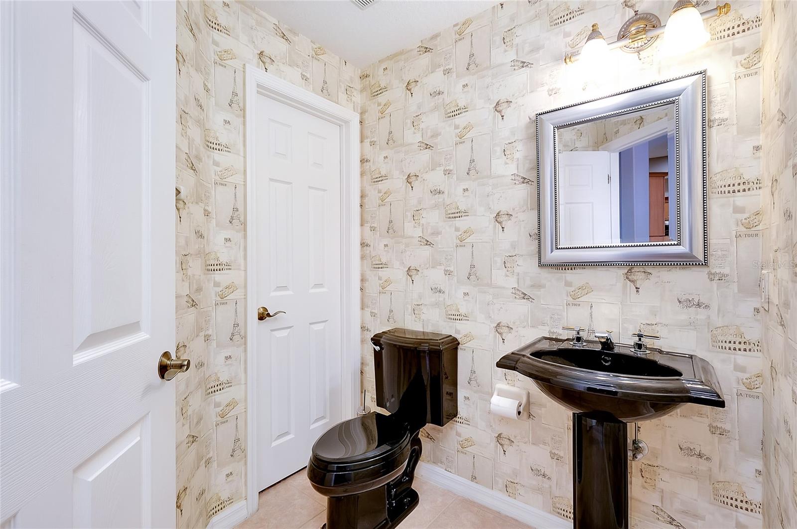 3975 SQUARE EAST LN #9, SARASOTA, FL — photo 14