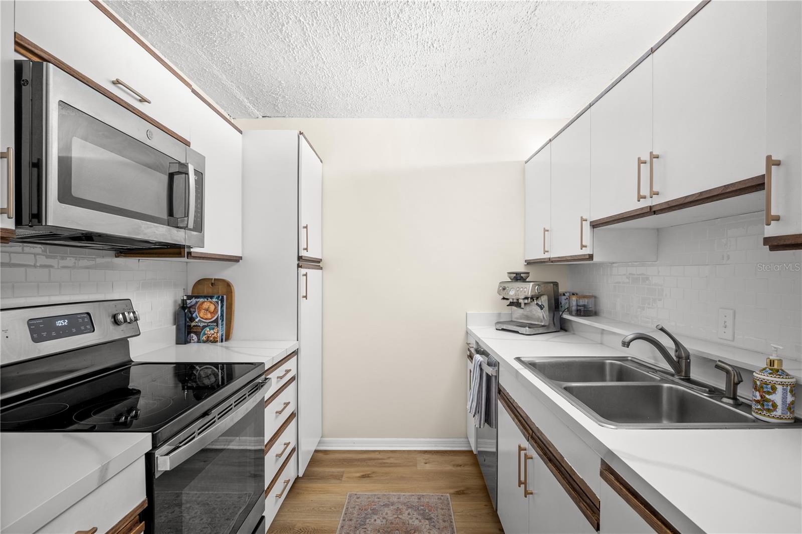 3211 W SWANN AVE #408, TAMPA, FL — photo 10