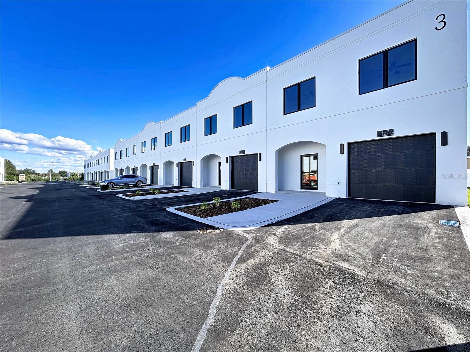 4370 CAMBIO GARDENS COURT, TAMPA, FL